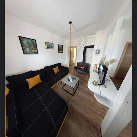 Apartmani "Matija" Žabljak エクステリア 写真