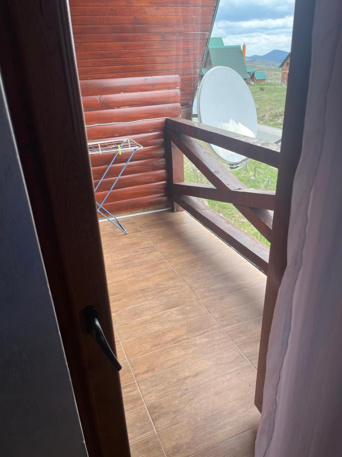 Apartmani "Matija" Žabljak エクステリア 写真