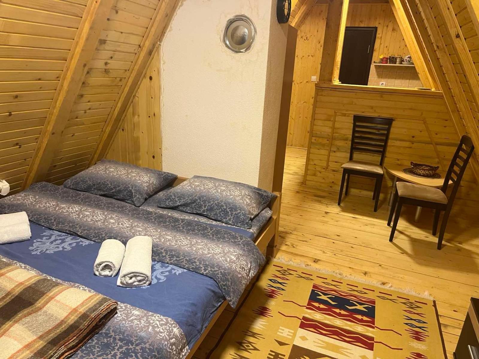 Apartmani "Matija" Žabljak エクステリア 写真