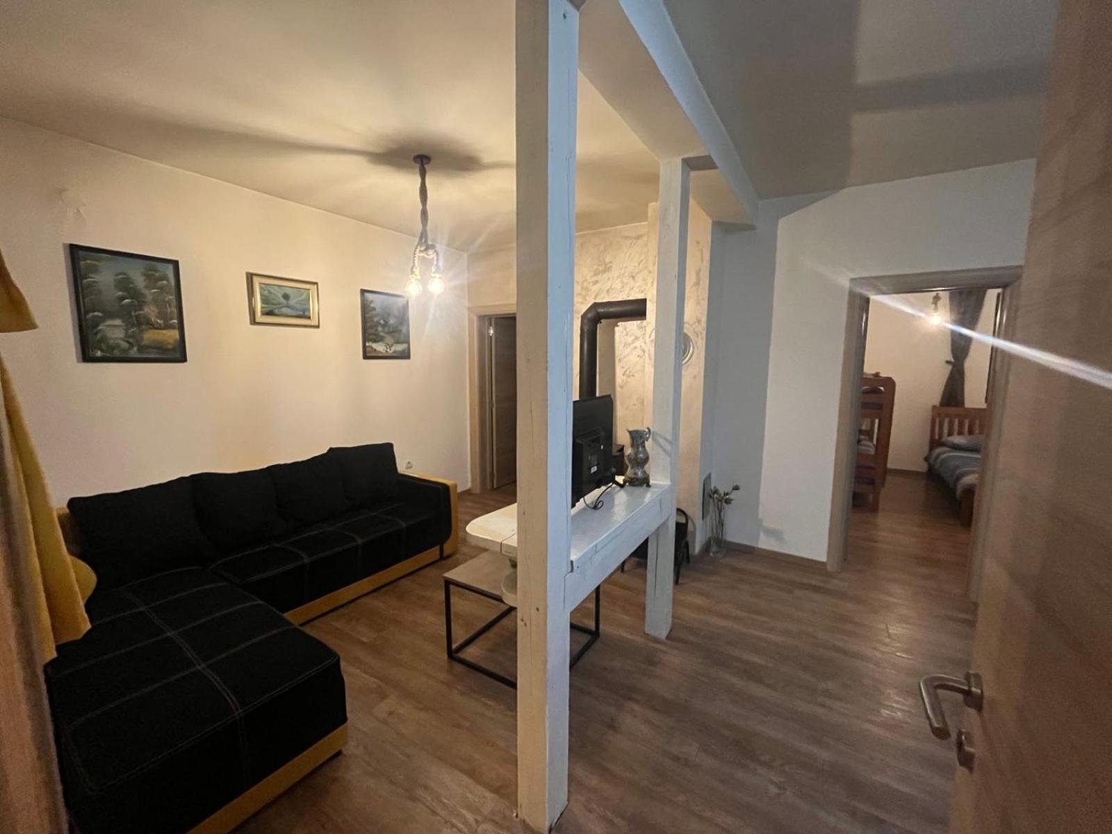 Apartmani "Matija" Žabljak エクステリア 写真